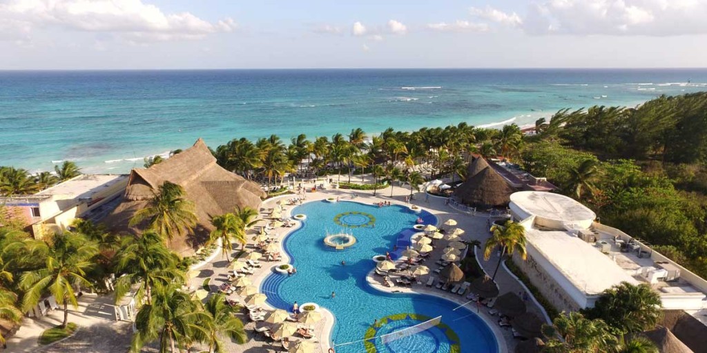 landscape of the swimming pool in royal tulum catalonia hotel