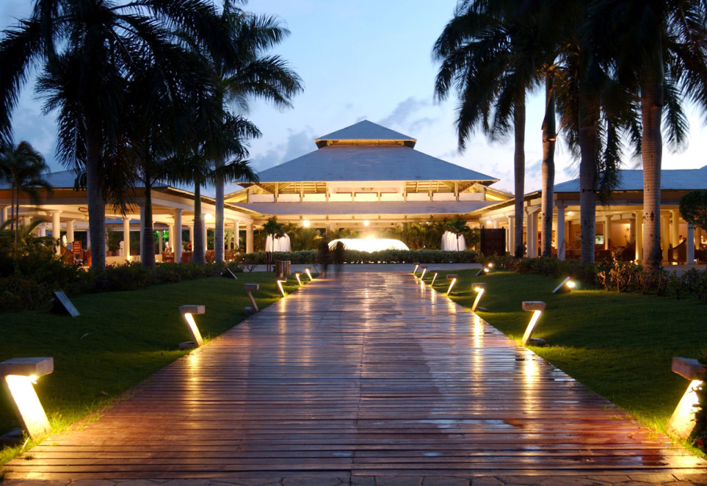 entrance of Catalonia Bavaro Hotel