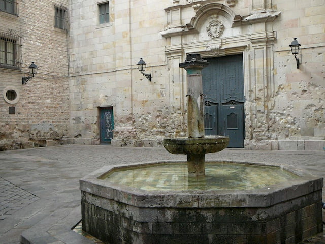 Plaza San Felipe Neri