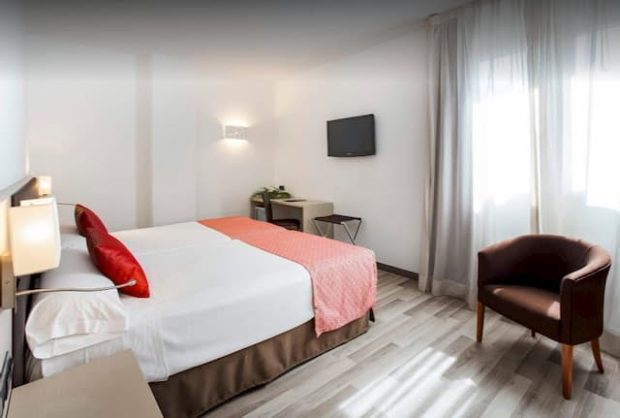 Room in Catalonia Hotel Hispalis