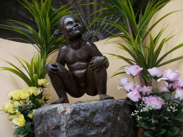 Jeanneke Pis Monument in Brussels