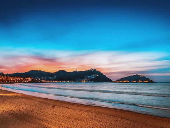 San Sebastian beach in the evening