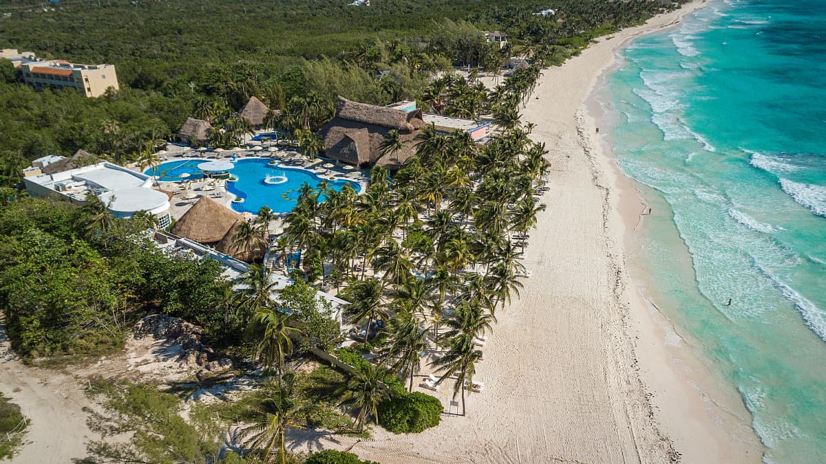 Catalonia Royal Tulum overview