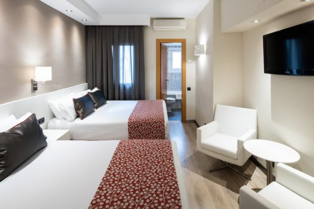 Room in Catalonia Castellnou Hotel