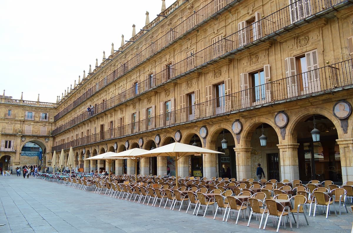Main square full of restaurants in Salamanca