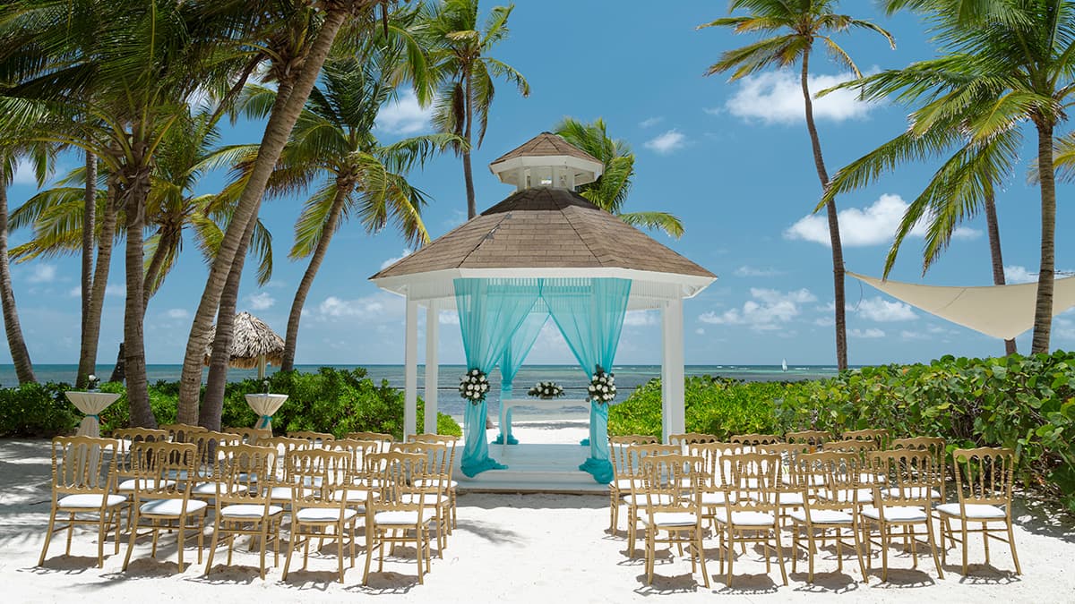 Beach wedding