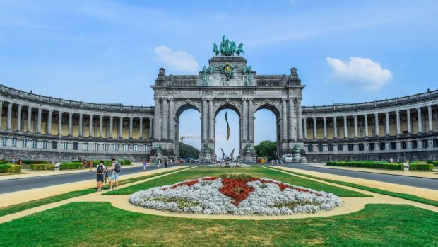 Brussels Square Overview