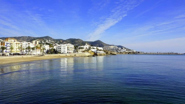 sitges pueblos costero barcelona