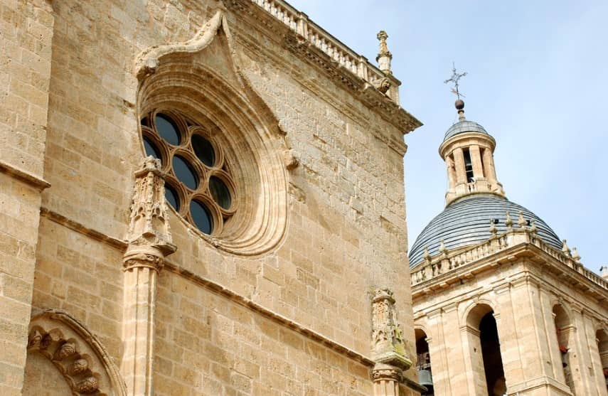 Iglesia pueblo Ciudad Rodrigo, Salamanca