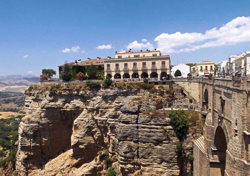 donde dormir en ronda