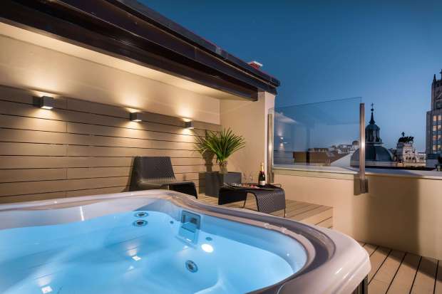 Jacuzzi privado en la habitación