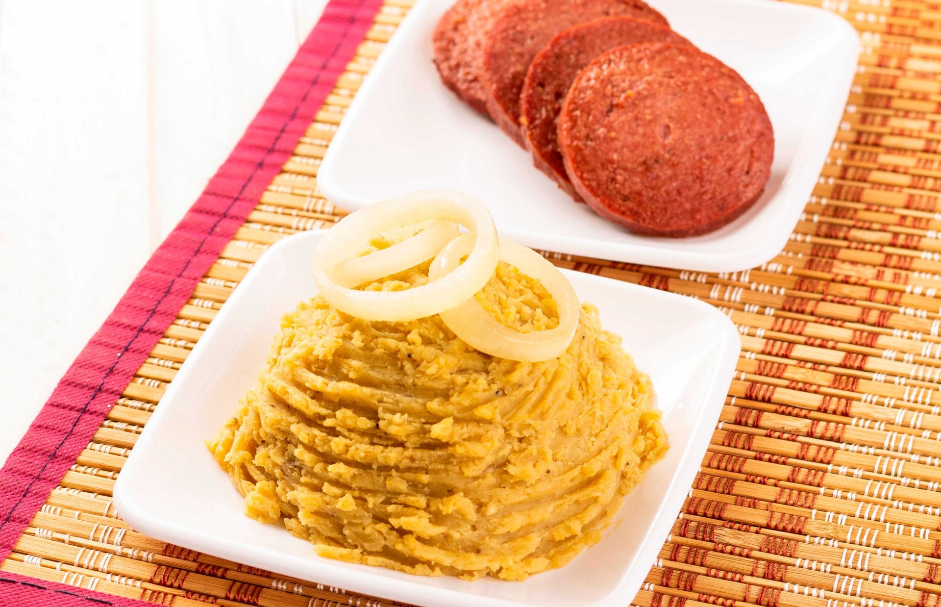 Petite Dominican
