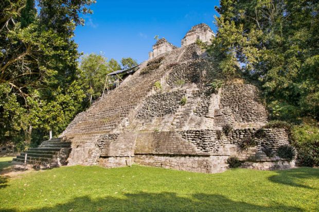 Zona arqueológica de Dzibanché.