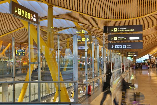 Interior del aeropuerto Adolfo Suárez de Madrid