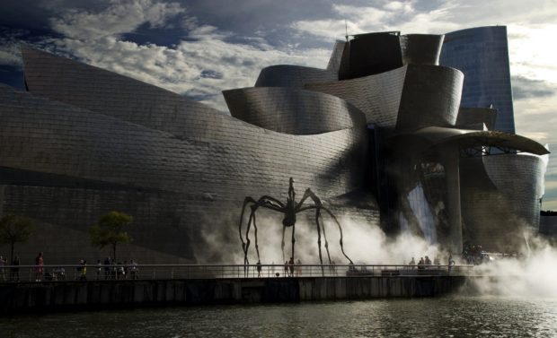 Exterior del museo Guggenheim de Bilbao