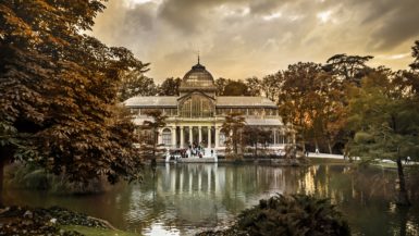 Palacio de Cristal ubicado en el parque de El Retiro