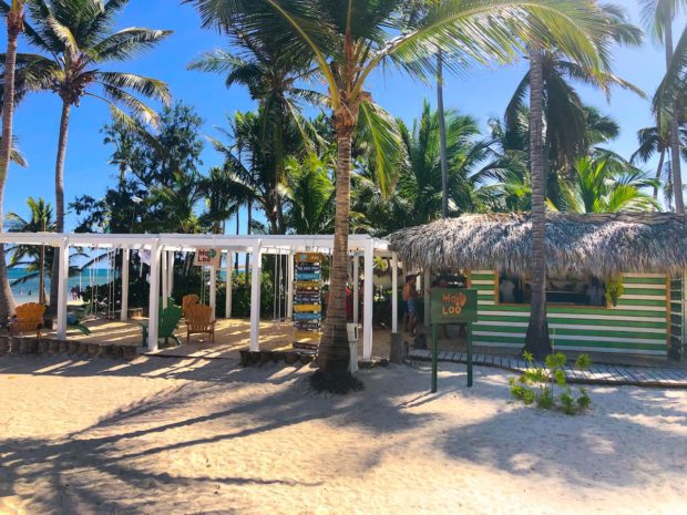 Bar Maloo en Catalonia Bavaro Beach