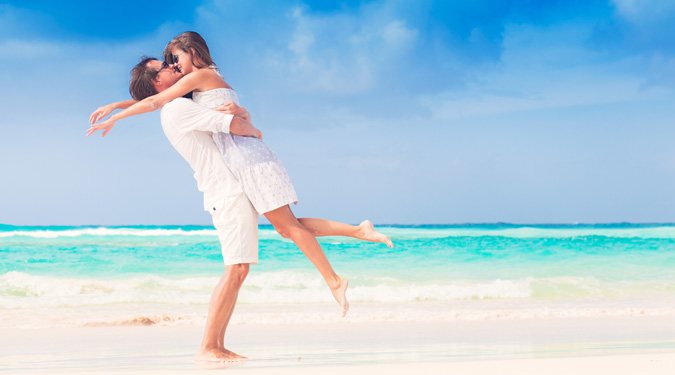 cataloniahotels-romance-honeymoonanniv