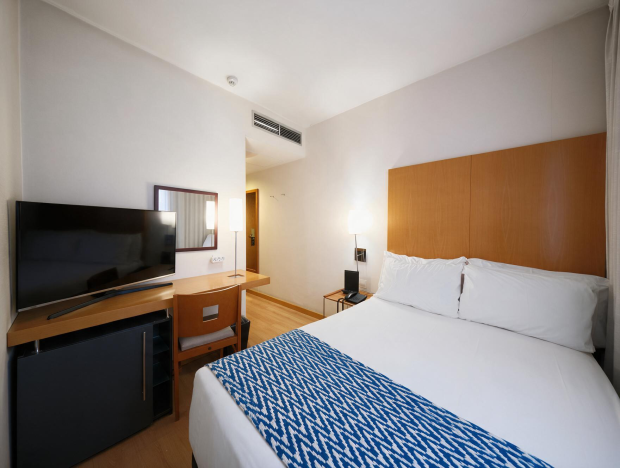 habitacion-individual-barcelona-beach