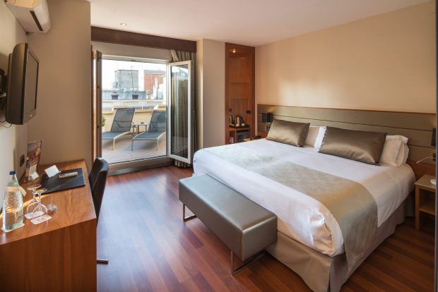 habitacion-premium-terraza-diagonal