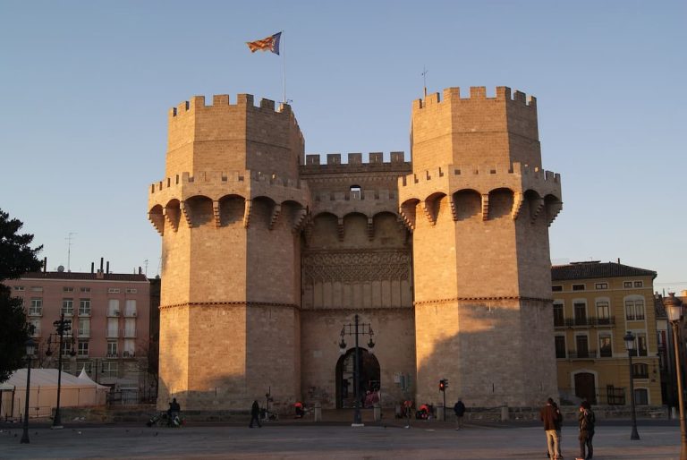 valencia-castle
