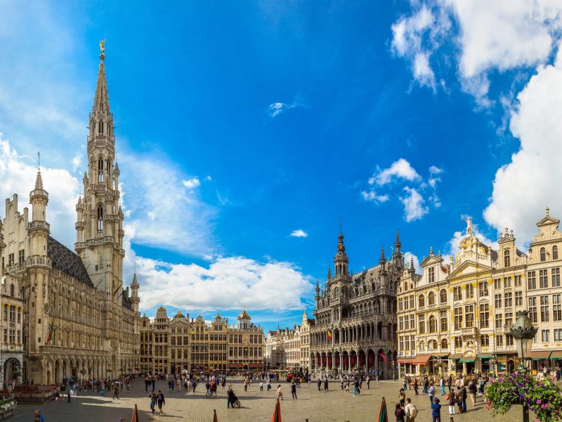 BRUSSELS, BELGIUM - JUNE 16, 2016: Panorama of The Grand Place in Brussels in a beautiful summer day, Belgium on June 16, 2016