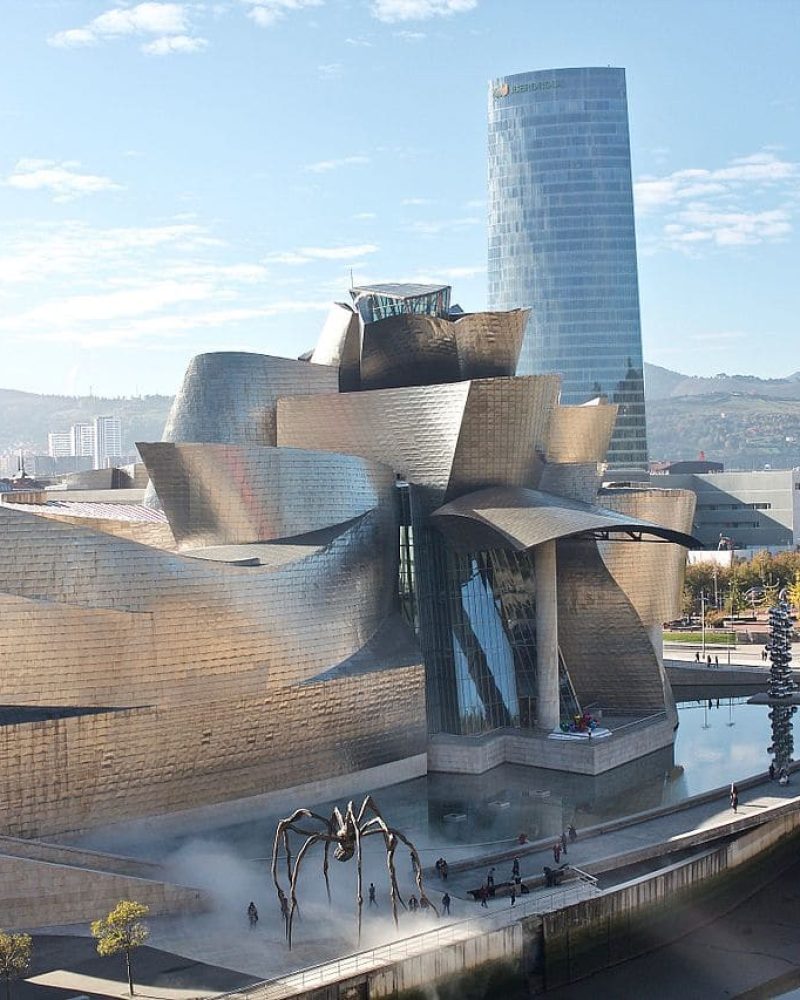 Museo_Guggenheim,_Bilbao_(31273245344)