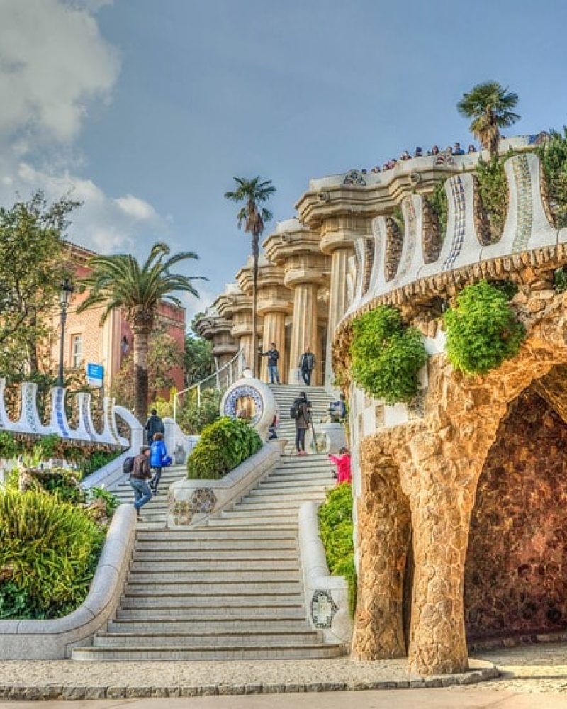 escalinata park Güell gaudi barcelona