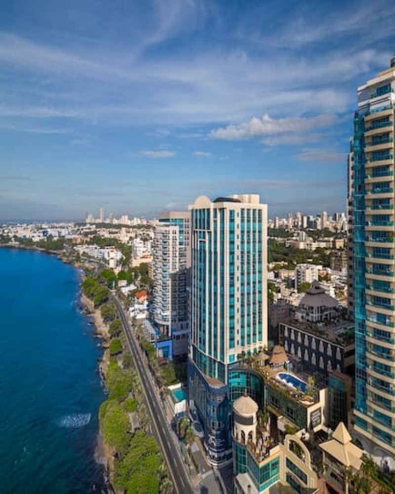 fachada-catalonia-santo-domingo