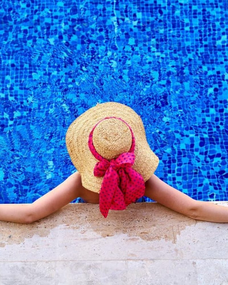 woman-in-a-swimming-pool